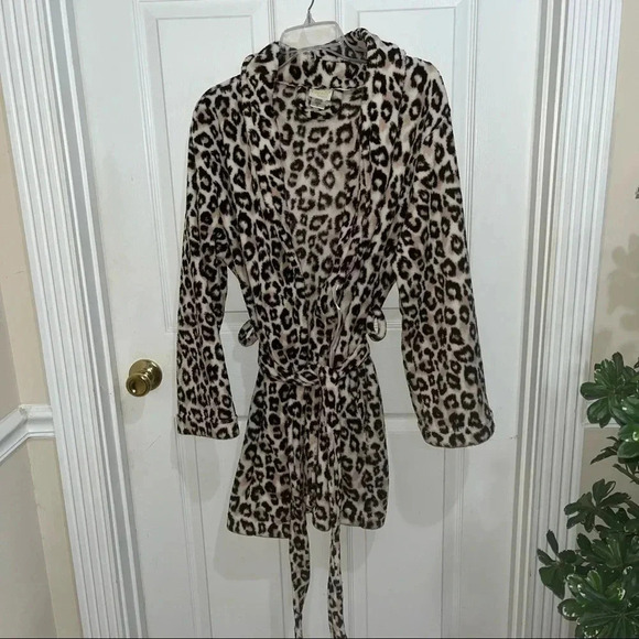Capellini house coat - Picture 1 of 4